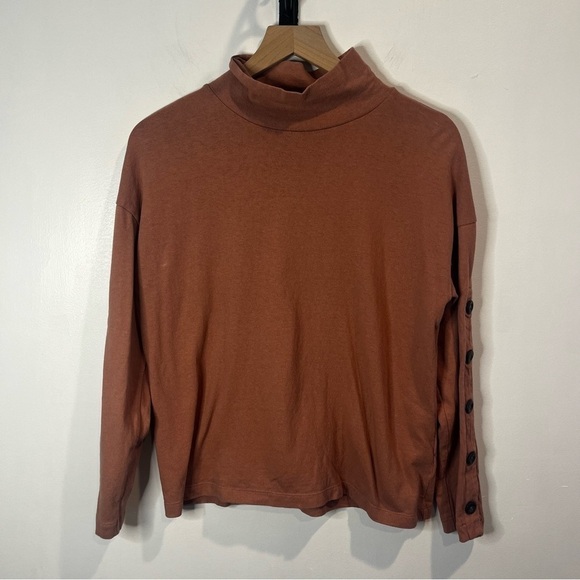 Women’s | Madewell Button Sleeve turtleneck mauve sweater | XS - Picture 1 of 7